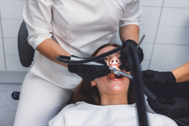 Best Emergency Tooth Extraction in Summit, AZ